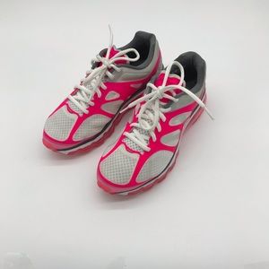 Nike Women’s Air Max 2012; Pink/White/Gray; Size 7